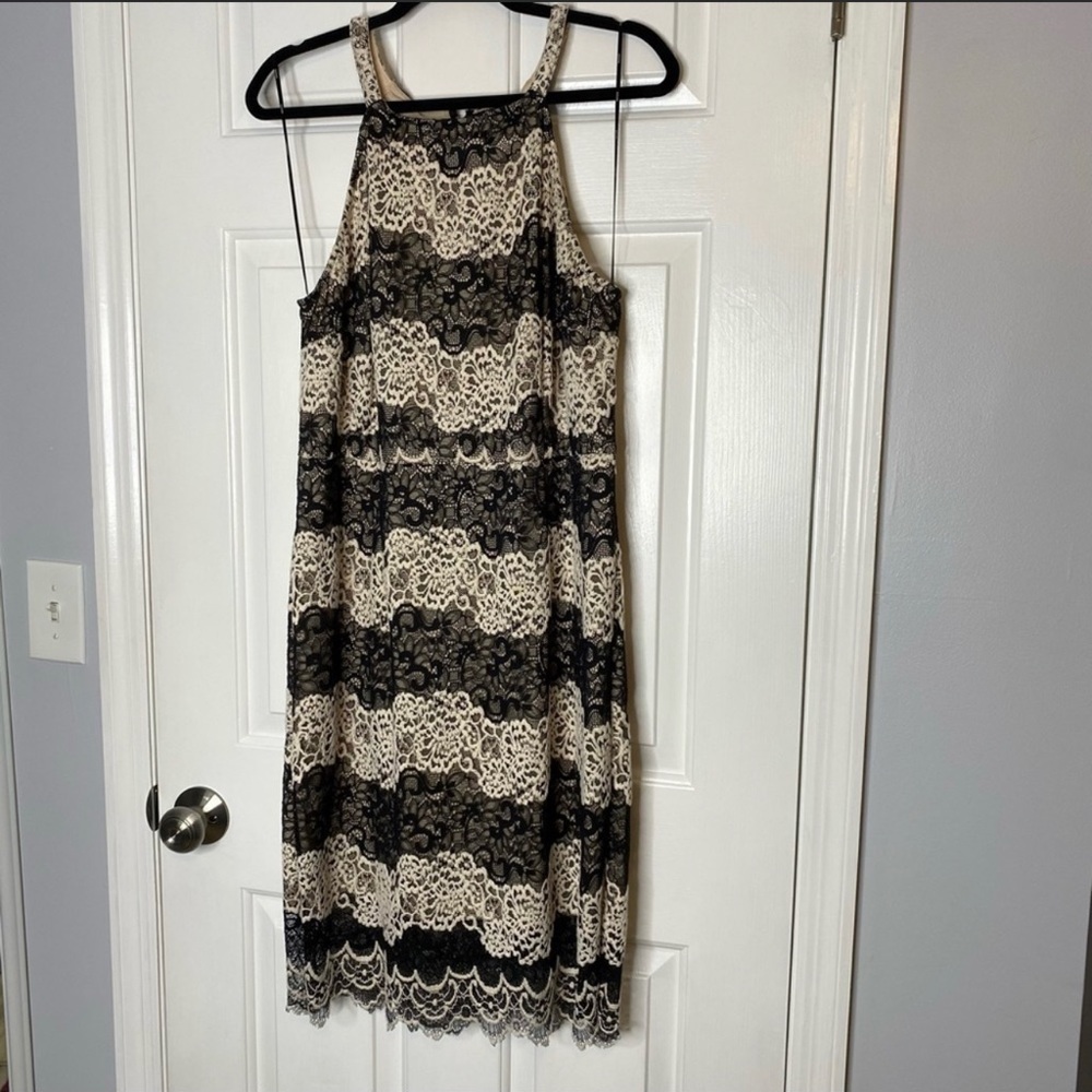 Kenzie dress in XL perfect for cocktails parties or weddings.